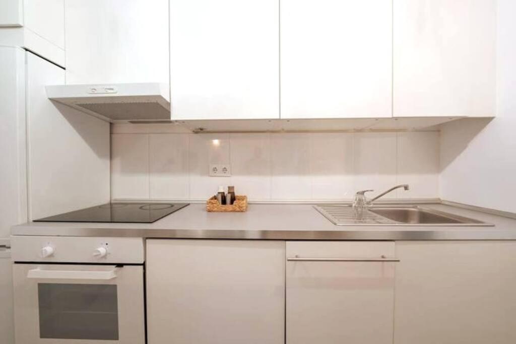 Apartamento A Estrenar En Calle Alcazares Seville Exterior photo
