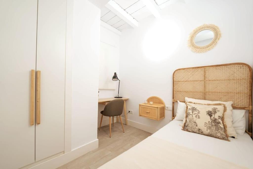 Apartamento A Estrenar En Calle Alcazares Seville Exterior photo